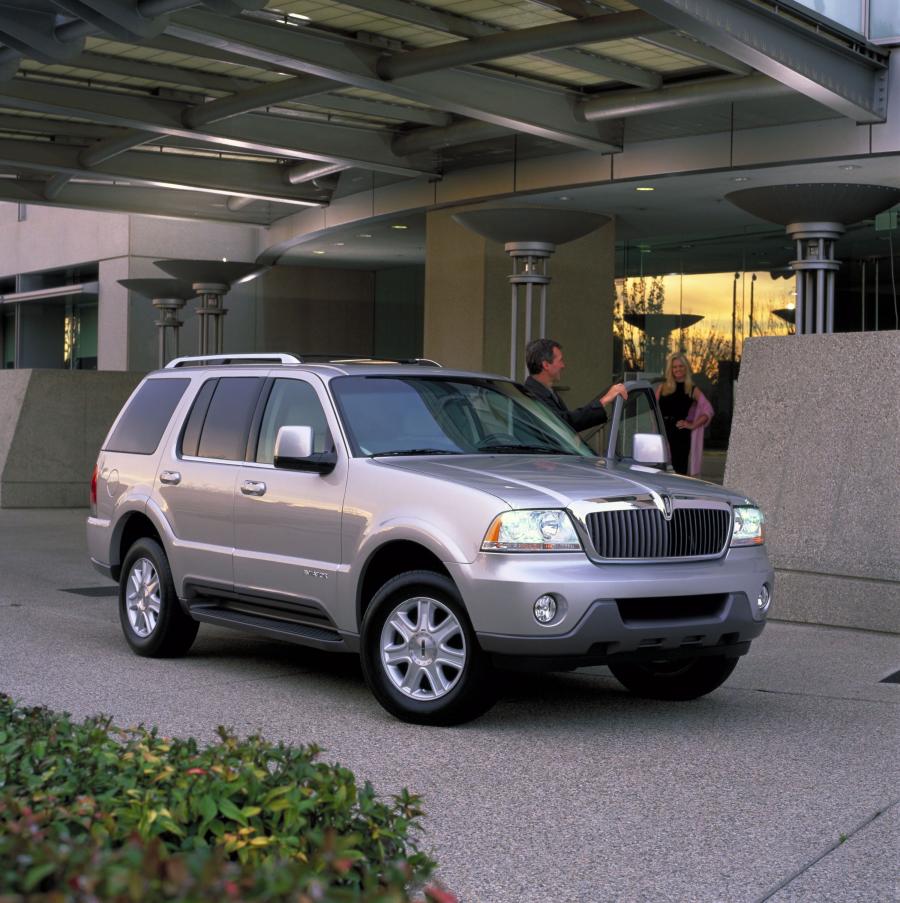  Lincoln Aviator 2003 года  (фото 52 из 57)